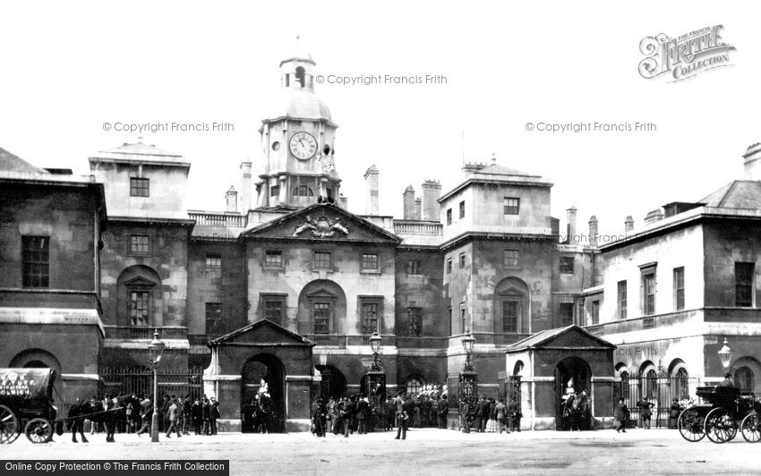 London, Horse Guards Arch c1880