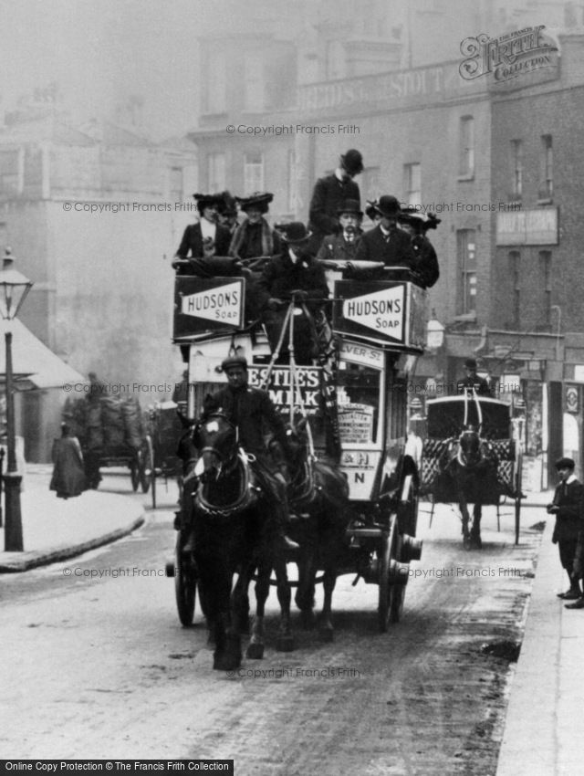 London, Horsedrawn Carriage 1906