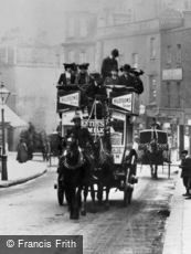 London, Horsedrawn Carriage 1906