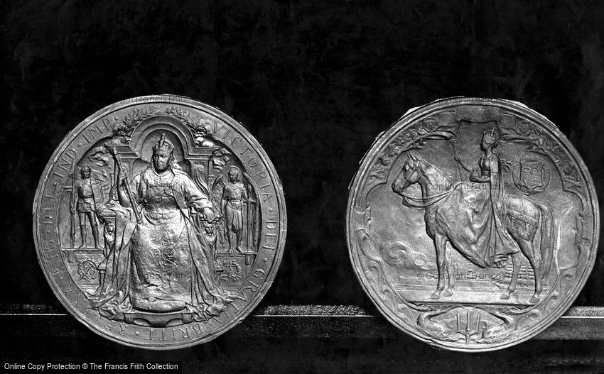 London, House of Lords, Queen Victoria's Seal c1900