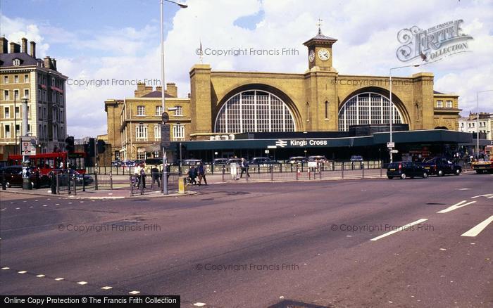 Photo of London, King's Cross Station c.1990