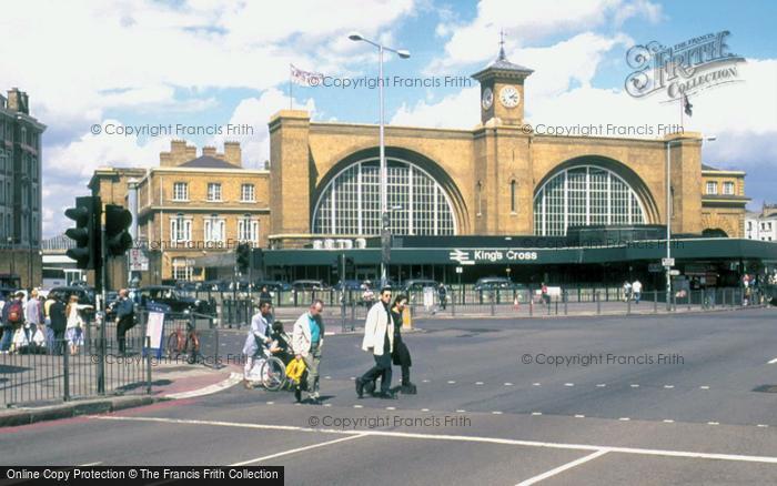 Photo of London, King's Cross Station c.1990