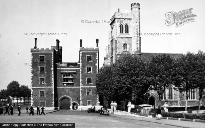 Photo of London, Lambeth Palace c.1950