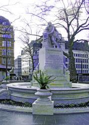 Leicester Square, Shakespeare Statue 2014, London