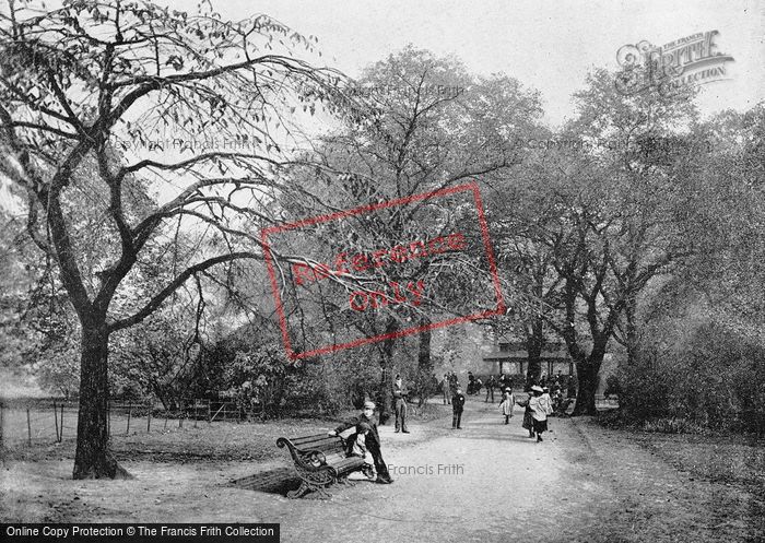 Photo of London, Lincoln's Inn Fields, The Gardens c.1895