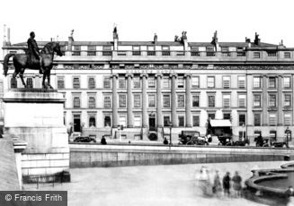 London, Morley's Hotel, Trafalgar Square c1900