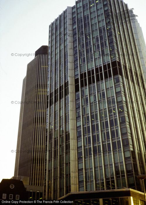 Photo of London, Nat West Tower 1980