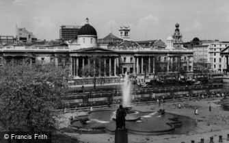 London, National Gallery c1960