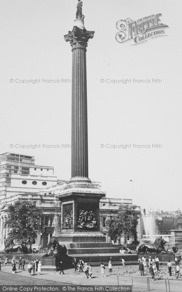 Photo of London, Nelson's Column c.1965