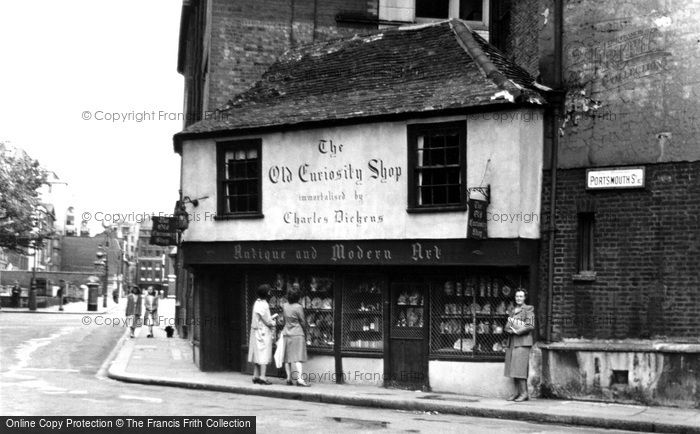 Photo of London, Old Curiosity Shop c.1955