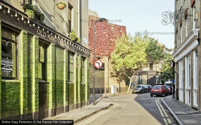 Photo of London, Old Kings Head, Holywell Row, Finsbury 2015