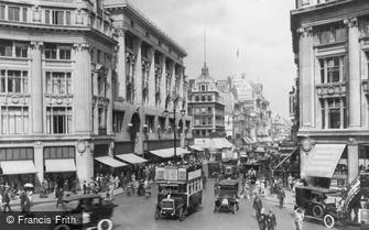 London, Oxford Circus c1925