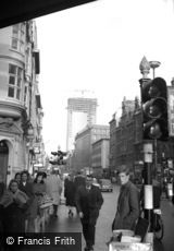 London, Oxford Street, Centrepoint 1964