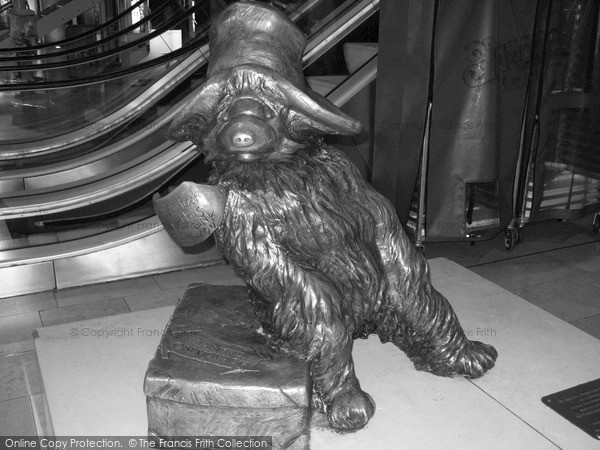 Photo of London, Paddington Station, The Paddington Bear Statue 2012