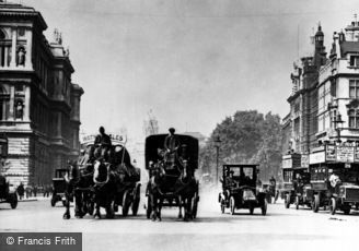 London, Parliament Street 1910
