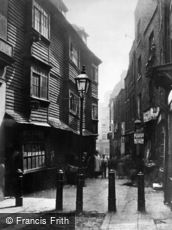 London, Peter's Lane, Clerkenwell c1880