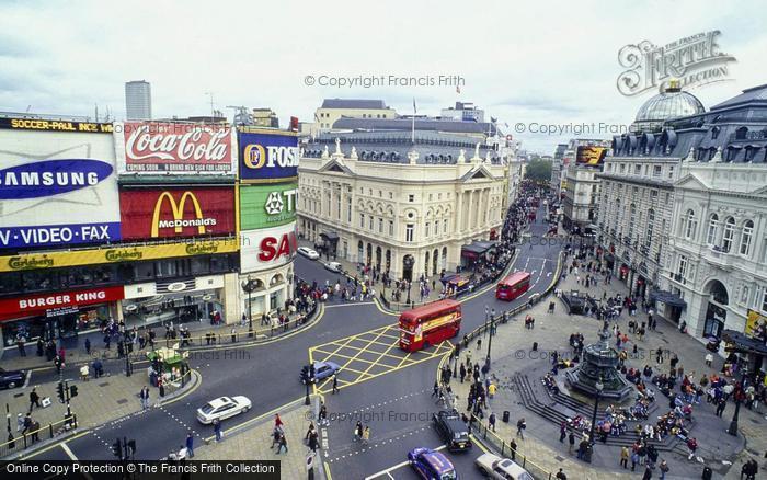 Photo of London, Piccadilly Circus 1998