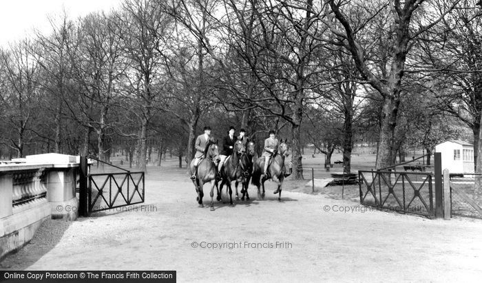 Photo of London, Riding In Green Park c.1955