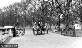 London, Riding in Green Park c1955
