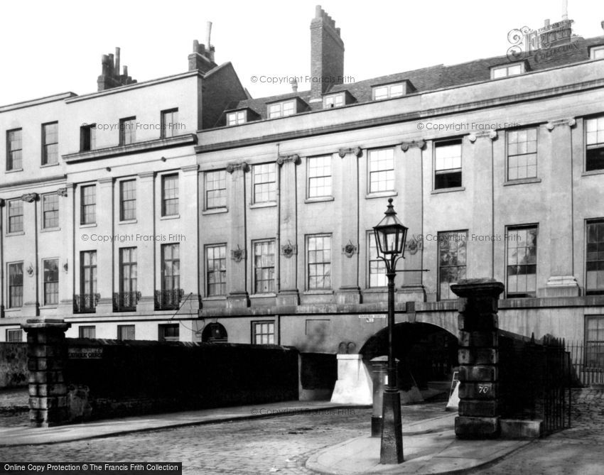 London, Sardinia Street c1910