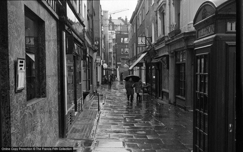 London, Shepherd's Market 1964