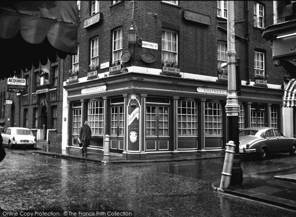 Photo of London, Shepherd's, Mayfair 1964