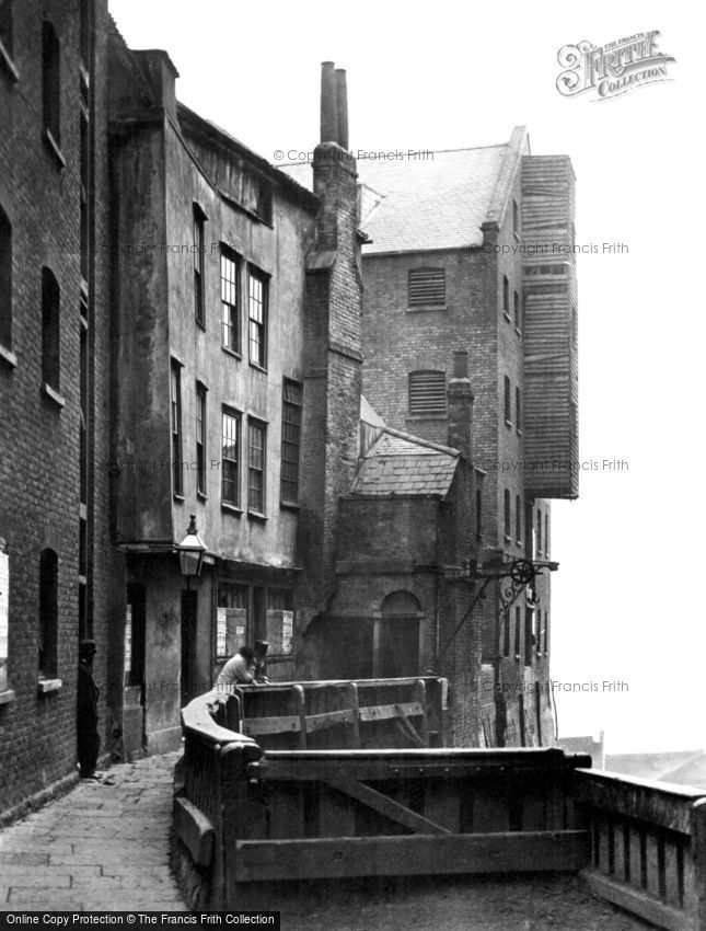 London, Southwark, St Mary Overie Dock c1875