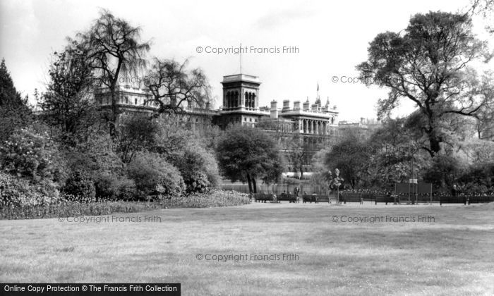 Photo of London, St James's Park c.1960