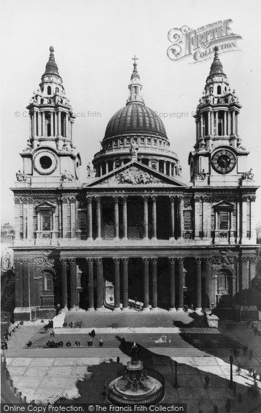 Photo of London, St Paul's Cathedral c.1930