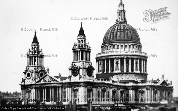Photo of London, St Paul's Cathedral c.1930