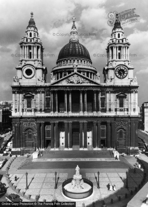 Photo of London, St Paul's Cathedral c.1965