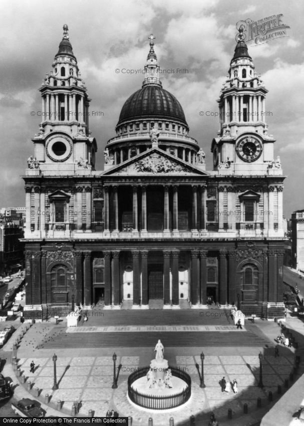 London, St Paul's Cathedral c1965