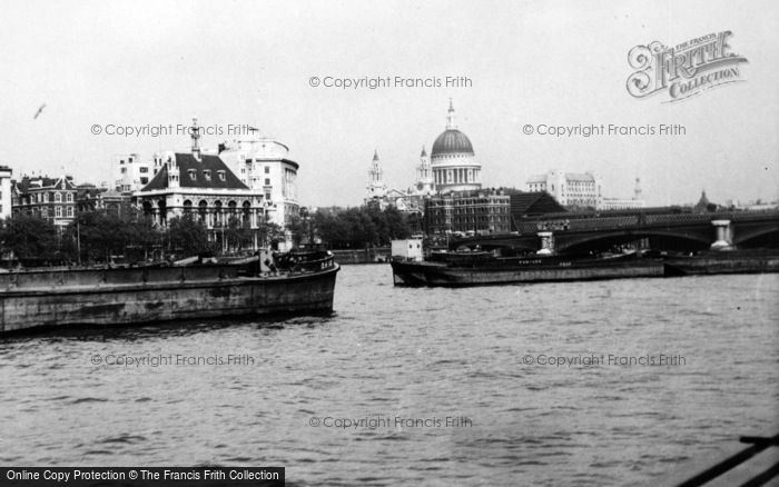 Photo of London, St Paul's Cathedral From The River c.1955