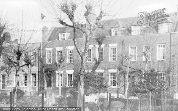 Photo of London, Stepney, Roland House Scout Settlement c.1965