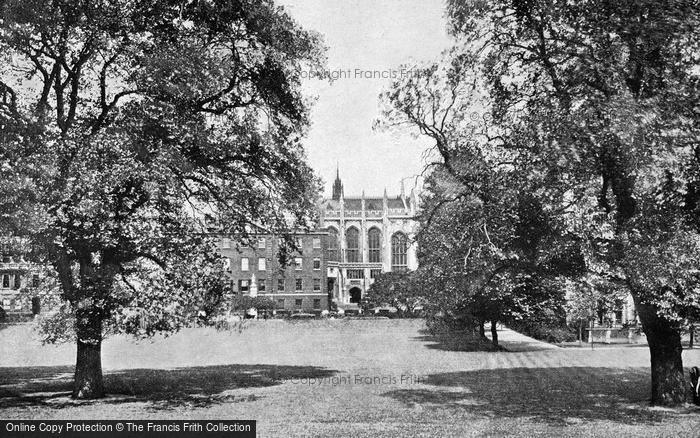 Photo of London, Temple Gardens c.1895