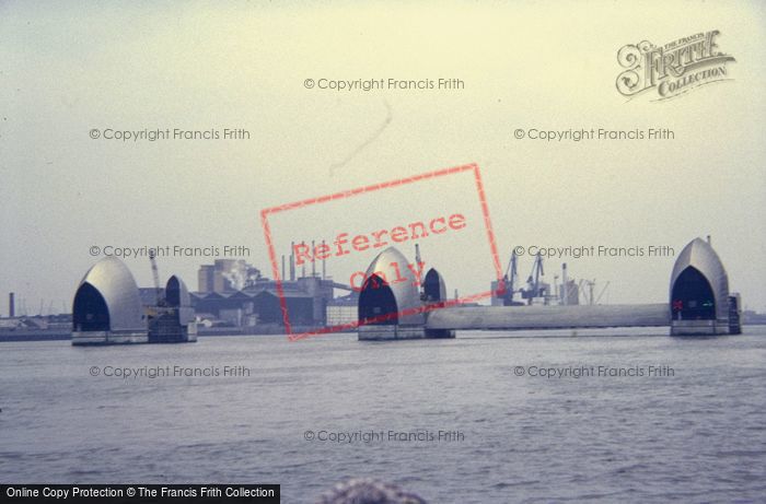 Photo of London, Thames Barrier 1985