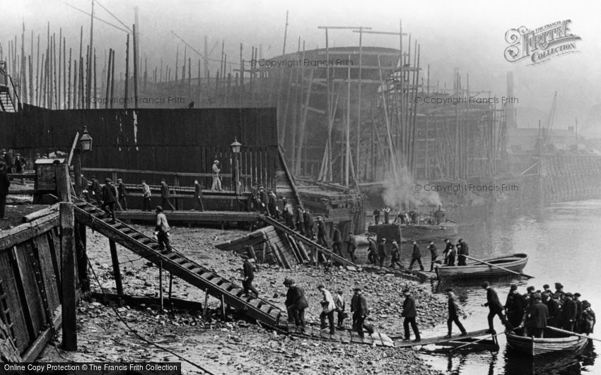 London, Thames Shipbuilding Yard c1910
