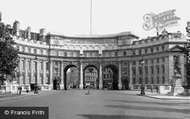 The Admiralty Arch c.1920, London
