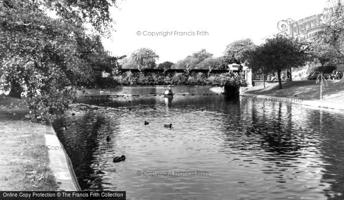 Photo of London, The Canal, Regent's Park c.1965
