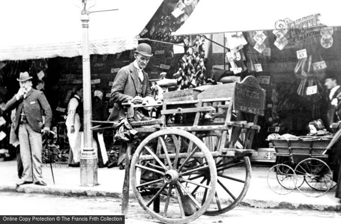 Photo of London, The Cutler 1890