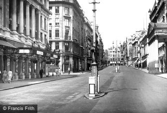 London, the Haymarket c1950