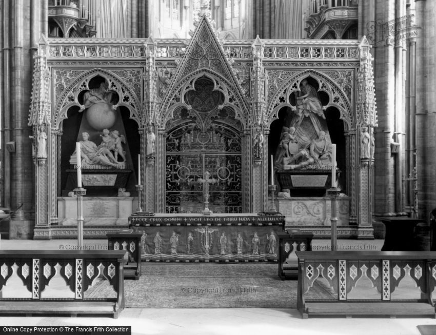 London, the Nave Altar, Westminster Abbey c1965