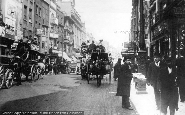 Photo of London, The Strand 1904