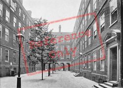 The Temple, Pump Court c.1895, London