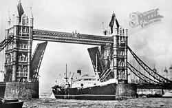 The Tower Bridge c.1949, London