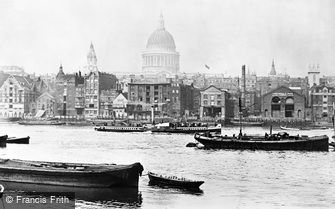 London, the Waterfront by St Paul's 1890