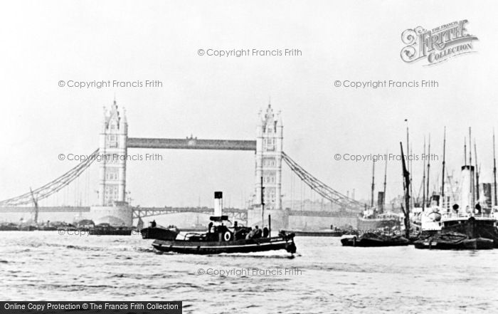 Photo of London, Tower Bridge 1894