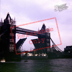 Tower Bridge 1965, London