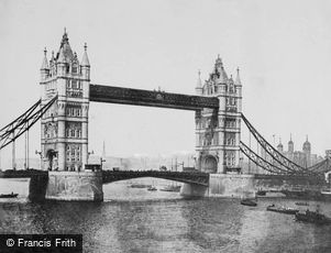 London, Tower Bridge c1895