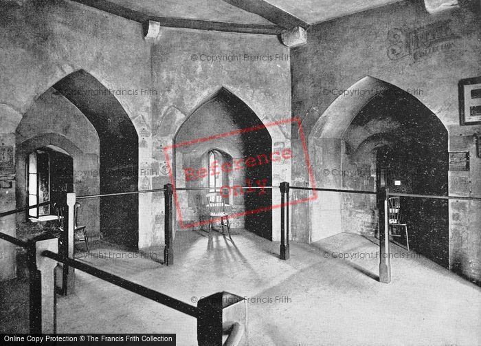 Photo of London, Tower Of London, State Prison Room In Beauchamp Tower c.1895